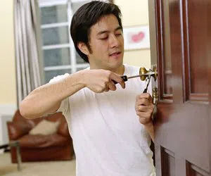 General Locksmith Store Eden Prairie, MN 952-563-9971 - changing-locks